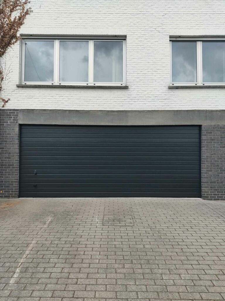 Garagepoort schilderen