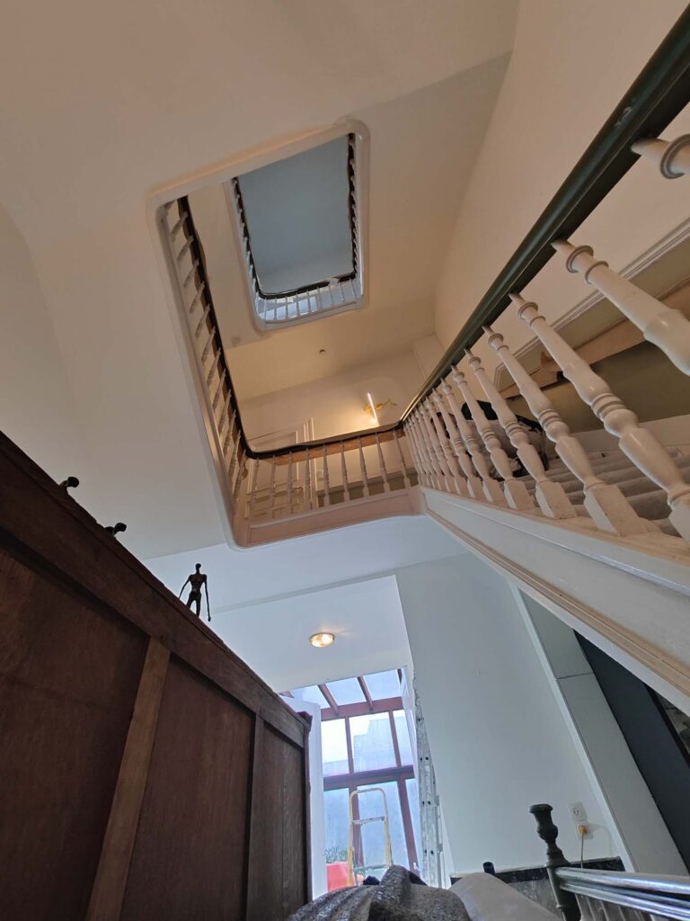lahey trap schilderen binnen